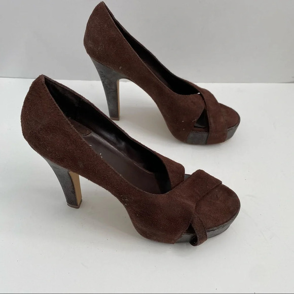 Michael Antonio Brown Suede Peep Toe Platform Heels - Picture 13 of 13